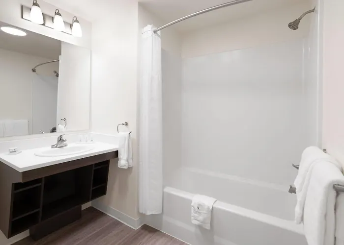 Hotel Hawthorn Extended By Wyndham Jackson 2*